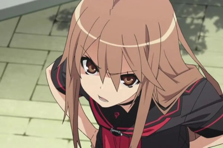 Taiga Aisaka exhibiting aggressive tsundere behavior