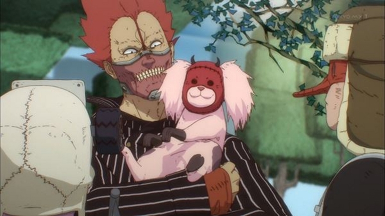 En wears a mask and holds a pink demonic dog